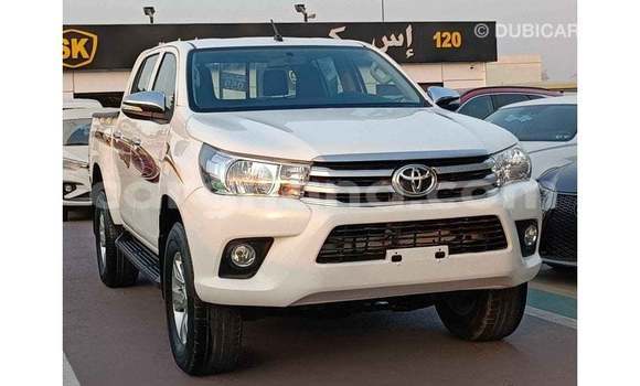 Buy Import Toyota Hilux White Car in Import - Dubai in Ashanti Buy Import Toyota Hilux White Car in Import - Dubai in Ashanti
