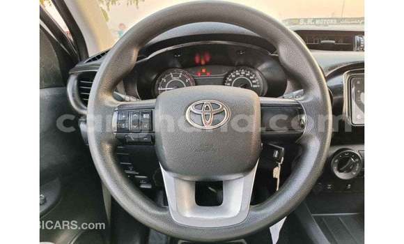 Buy Import Toyota Hilux White Car in Import - Dubai in Ashanti Buy Import Toyota Hilux White Car in Import - Dubai in Ashanti