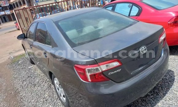 Sayi Na hannu Toyota Camry Sauran Mota in Accra a Greater Accra Sayi Na hannu Toyota Camry Sauran Mota in Accra a Greater Accra
