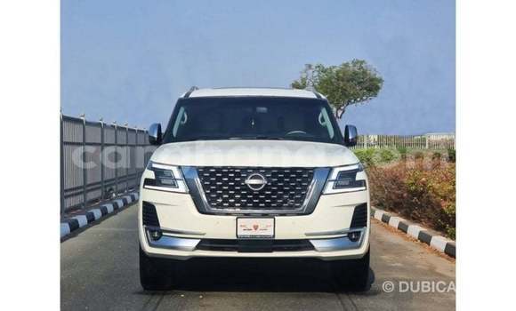 Buy Import Nissan Patrol White Car in Import - Dubai in Ashanti Buy Import Nissan Patrol White Car in Import - Dubai in Ashanti