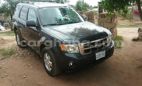Sayi Na hannu Ford Escape Green Mota in Accra a Greater Accra Sayi Na hannu Ford Escape Green Mota in Accra a Greater Accra