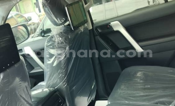 Ra Àlòkù Toyota Land Cruiser Prado Black Ọkọ̀ in Sekondi–Takoradi Metropolitan ni Oorun Ra Àlòkù Toyota Land Cruiser Prado Black Ọkọ̀ in Sekondi–Takoradi Metropolitan ni Oorun