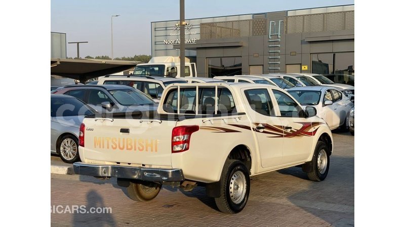 Big with watermark mitsubishi l200 ashanti import dubai 56757