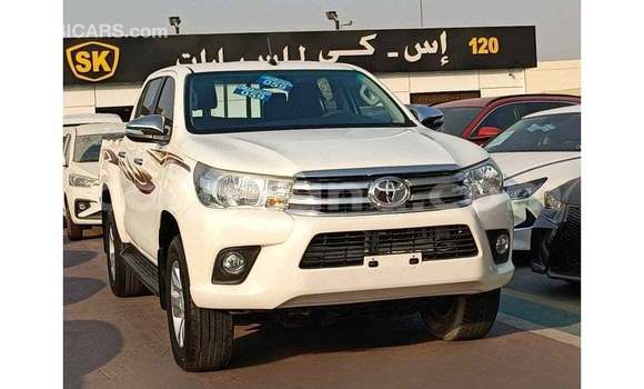 Buy Import Toyota Hilux White Car in Import - Dubai in Ashanti Buy Import Toyota Hilux White Car in Import - Dubai in Ashanti