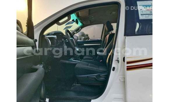 Buy Import Toyota Hilux White Car in Import - Dubai in Ashanti Buy Import Toyota Hilux White Car in Import - Dubai in Ashanti