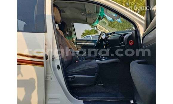 Buy Import Toyota Hilux White Car in Import - Dubai in Ashanti Buy Import Toyota Hilux White Car in Import - Dubai in Ashanti