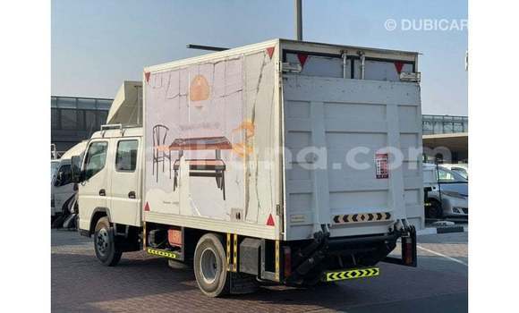 Sayi Imported Mitsubishi i White Mota in Import - Dubai a Ashanti Sayi Imported Mitsubishi i White Mota in Import - Dubai a Ashanti