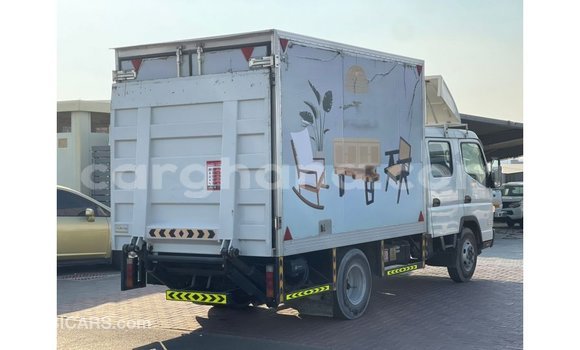 Sayi Imported Mitsubishi i White Mota in Import - Dubai a Ashanti Sayi Imported Mitsubishi i White Mota in Import - Dubai a Ashanti