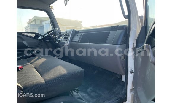 Sayi Imported Mitsubishi i White Mota in Import - Dubai a Ashanti Sayi Imported Mitsubishi i White Mota in Import - Dubai a Ashanti