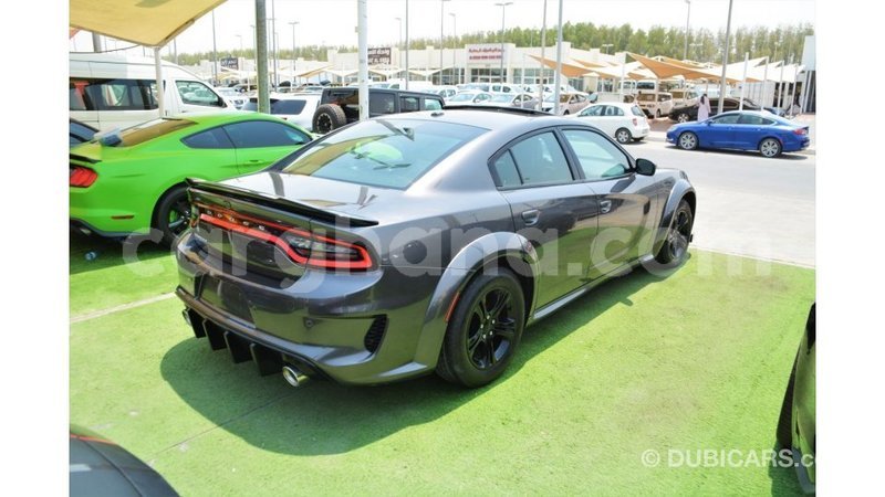 Big with watermark dodge charger ashanti import dubai 56784