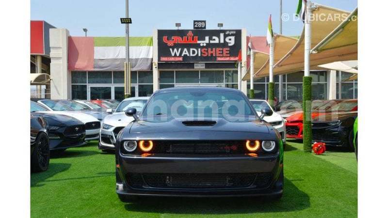 Big with watermark dodge challenger ashanti import dubai 56785