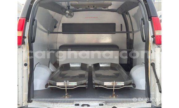 Sayi Imported Chevrolet Express White Mota in Import - Dubai a Ashanti Sayi Imported Chevrolet Express White Mota in Import - Dubai a Ashanti