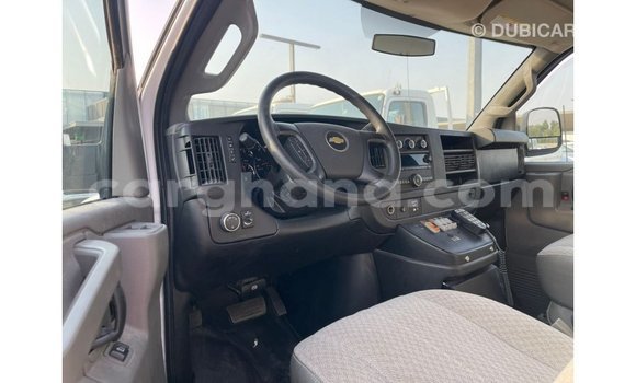 Sayi Imported Chevrolet Express White Mota in Import - Dubai a Ashanti Sayi Imported Chevrolet Express White Mota in Import - Dubai a Ashanti