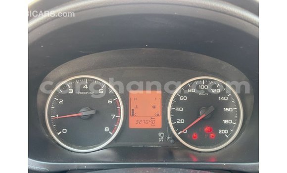 Ra Imported Mitsubishi L200 funfun Ọkọ̀ in Import - Dubai ni Ashanti Ra Imported Mitsubishi L200 funfun Ọkọ̀ in Import - Dubai ni Ashanti