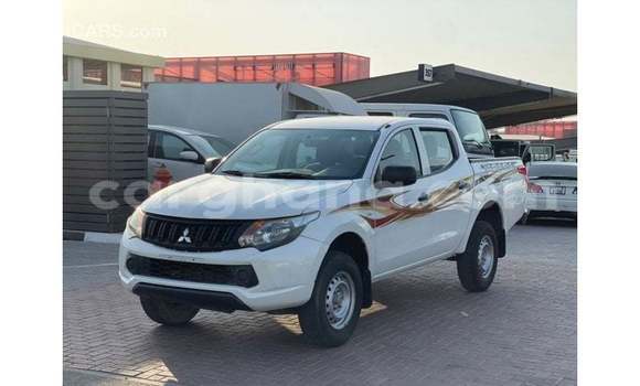 Ra Imported Mitsubishi L200 funfun Ọkọ̀ in Import - Dubai ni Ashanti Ra Imported Mitsubishi L200 funfun Ọkọ̀ in Import - Dubai ni Ashanti