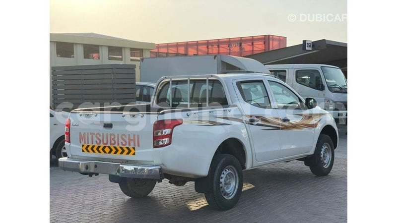 Big with watermark mitsubishi l200 ashanti import dubai 56801