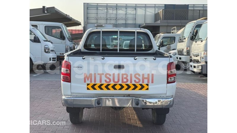 Big with watermark mitsubishi l200 ashanti import dubai 56801