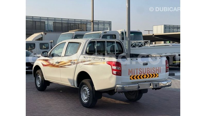 Big with watermark mitsubishi l200 ashanti import dubai 56801