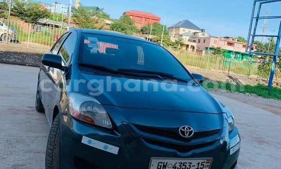 Ra Àlòkù Toyota Yaris Black Ọkọ̀ in Accra ni Greater Accra