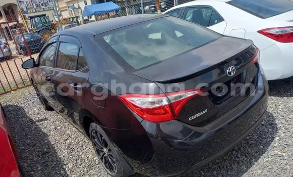 Sayi Na hannu Toyota Corolla Black Mota in Accra a Greater Accra Sayi Na hannu Toyota Corolla Black Mota in Accra a Greater Accra