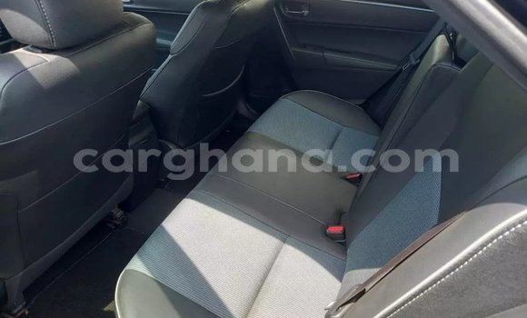 Sayi Na hannu Toyota Corolla Black Mota in Accra a Greater Accra Sayi Na hannu Toyota Corolla Black Mota in Accra a Greater Accra