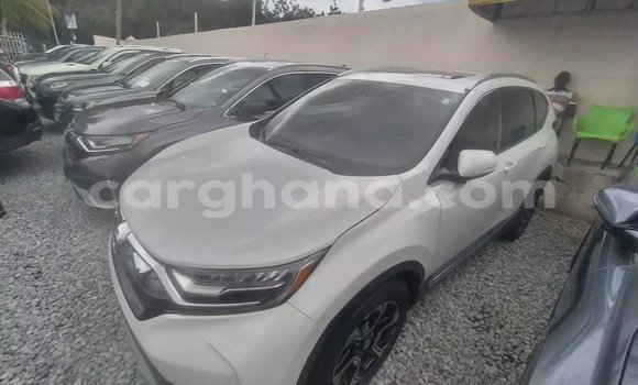 Sayi Na hannu Honda CR–V White Mota in Accra a Greater Accra Sayi Na hannu Honda CR–V White Mota in Accra a Greater Accra