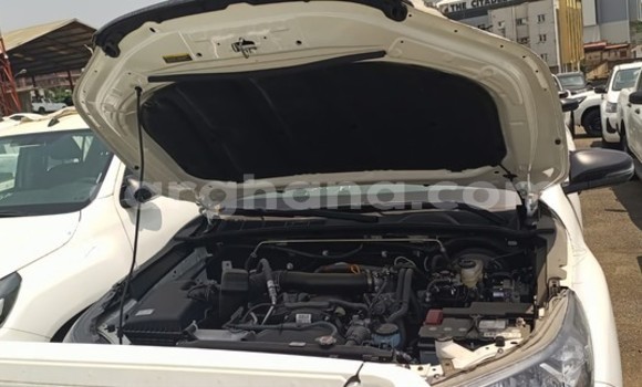 Sayi Na hannu Toyota Hilux White Mota in Sekondi–Takoradi Metropolitan a Yamma Sayi Na hannu Toyota Hilux White Mota in Sekondi–Takoradi Metropolitan a Yamma
