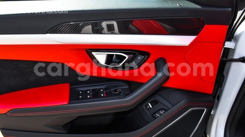 Big with watermark lamborghini urus ashanti import dubai 56880