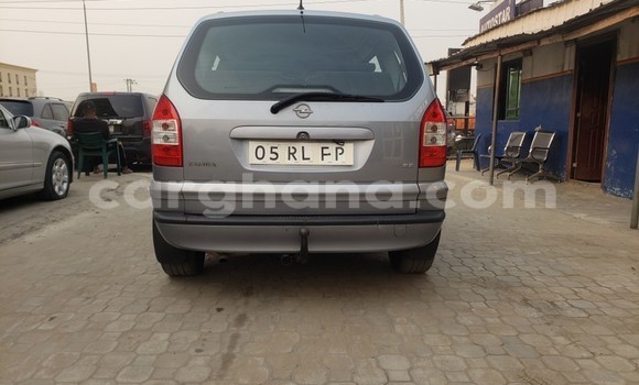 Ra Àlòkù Opel Zafira Silver Ọkọ̀ in Sekondi–Takoradi Metropolitan ni Oorun Ra Àlòkù Opel Zafira Silver Ọkọ̀ in Sekondi–Takoradi Metropolitan ni Oorun