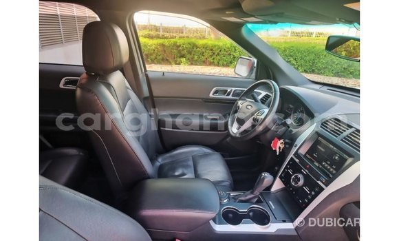 Buy Import Ford Explorer White Car in Import - Dubai in Ashanti Buy Import Ford Explorer White Car in Import - Dubai in Ashanti