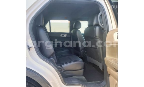 Buy Import Ford Explorer White Car in Import - Dubai in Ashanti Buy Import Ford Explorer White Car in Import - Dubai in Ashanti