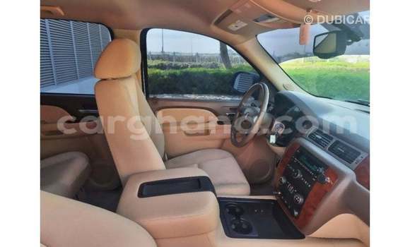 Ra Imported Chevrolet Suburban funfun Ọkọ̀ in Import - Dubai ni Ashanti Ra Imported Chevrolet Suburban funfun Ọkọ̀ in Import - Dubai ni Ashanti