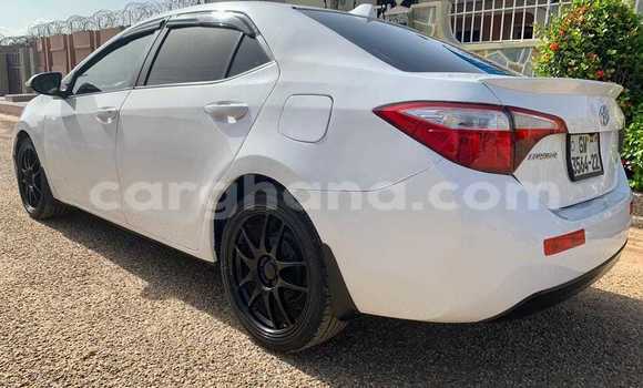 Buy Used Toyota Corolla White Car in Accra in Greater Accra Buy Used Toyota Corolla White Car in Accra in Greater Accra