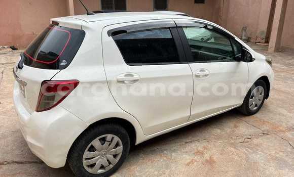 Buy Used Toyota Vitz White Car in Accra in Greater Accra Buy Used Toyota Vitz White Car in Accra in Greater Accra