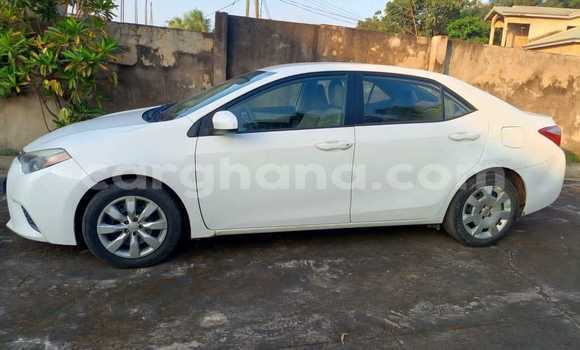 Buy Used Toyota Corolla White Car in Accra in Greater Accra Buy Used Toyota Corolla White Car in Accra in Greater Accra