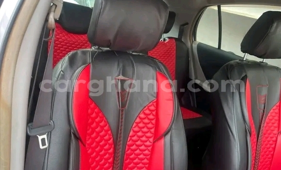 Buy Used Toyota Vitz Silver Car in Kumasi in Ashanti Buy Used Toyota Vitz Silver Car in Kumasi in Ashanti