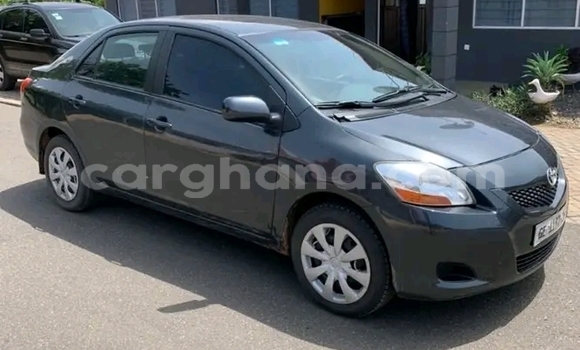 Buy Used Toyota Yaris Black Car in Accra in Greater Accra