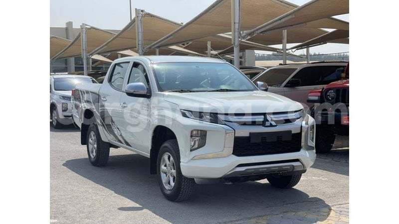 Big with watermark mitsubishi l200 ashanti import dubai 57017