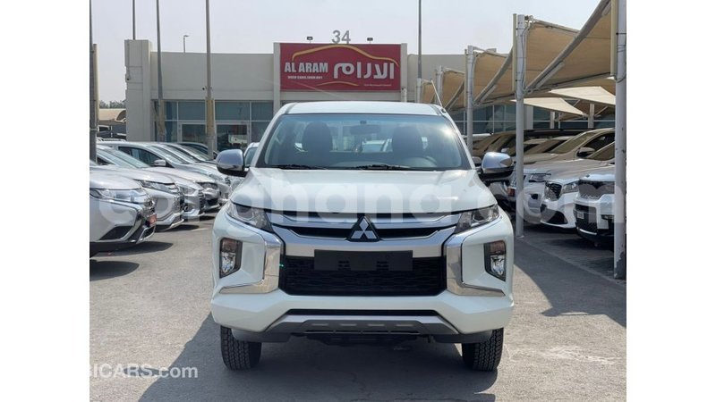 Big with watermark mitsubishi l200 ashanti import dubai 57017