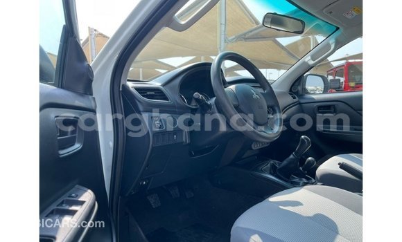 Ra Imported Mitsubishi L200 funfun Ọkọ̀ in Import - Dubai ni Ashanti Ra Imported Mitsubishi L200 funfun Ọkọ̀ in Import - Dubai ni Ashanti