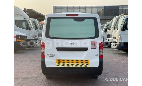 Buy Import Nissan Urvan White Car in Import - Dubai in Ashanti Buy Import Nissan Urvan White Car in Import - Dubai in Ashanti