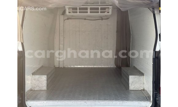 Buy Import Nissan Urvan White Car in Import - Dubai in Ashanti Buy Import Nissan Urvan White Car in Import - Dubai in Ashanti