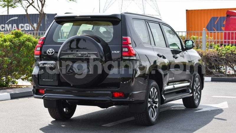 Big with watermark toyota prado ashanti import dubai 57023