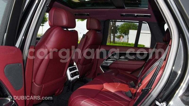 Big with watermark land rover range rover ashanti import dubai 57039