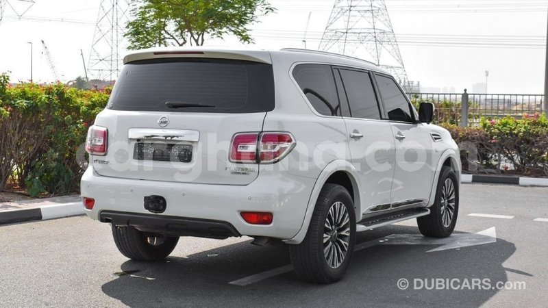 Big with watermark nissan patrol ashanti import dubai 57040