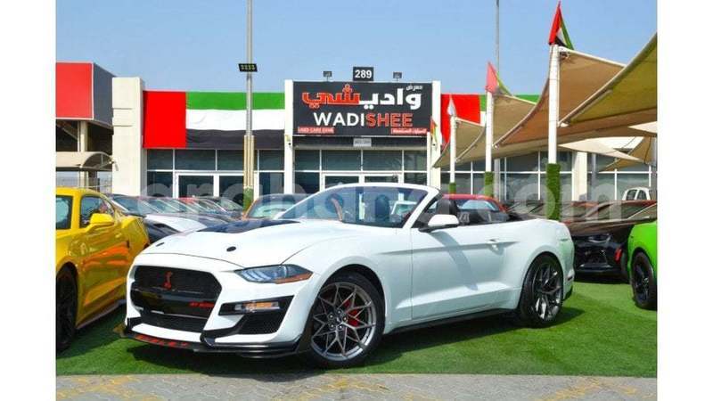 Big with watermark ford mustang ashanti import dubai 57044