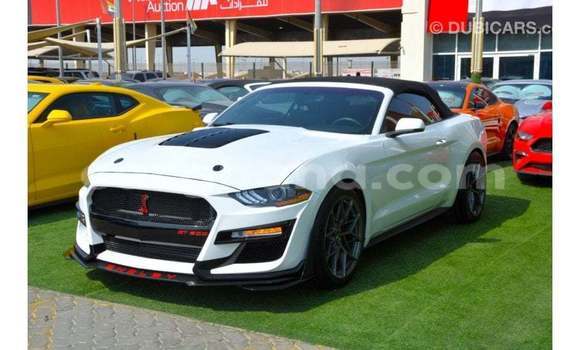 Ra Imported Ford Mustang funfun Ọkọ̀ in Import - Dubai ni Ashanti Ra Imported Ford Mustang funfun Ọkọ̀ in Import - Dubai ni Ashanti