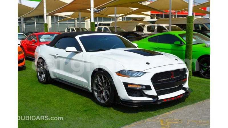 Big with watermark ford mustang ashanti import dubai 57044