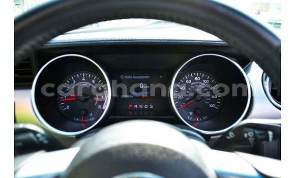 Ra Imported Ford Mustang funfun Ọkọ̀ in Import - Dubai ni Ashanti Ra Imported Ford Mustang funfun Ọkọ̀ in Import - Dubai ni Ashanti