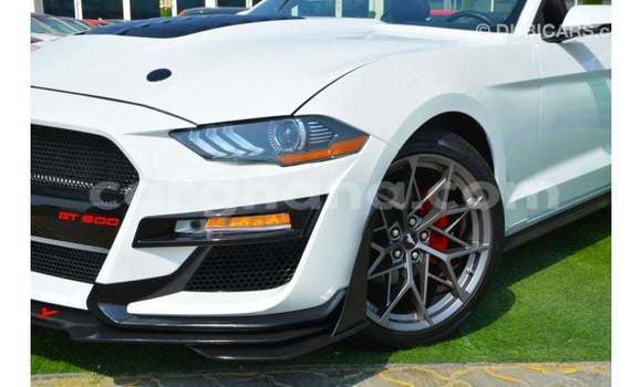 Ra Imported Ford Mustang funfun Ọkọ̀ in Import - Dubai ni Ashanti Ra Imported Ford Mustang funfun Ọkọ̀ in Import - Dubai ni Ashanti